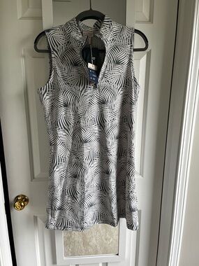 Sleeveless Grey & White Printed Dress